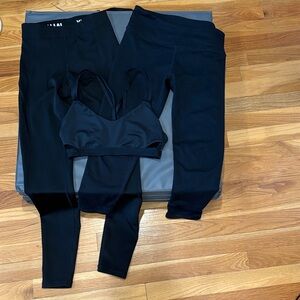 Black Athletic Set XS ASSORTMENT